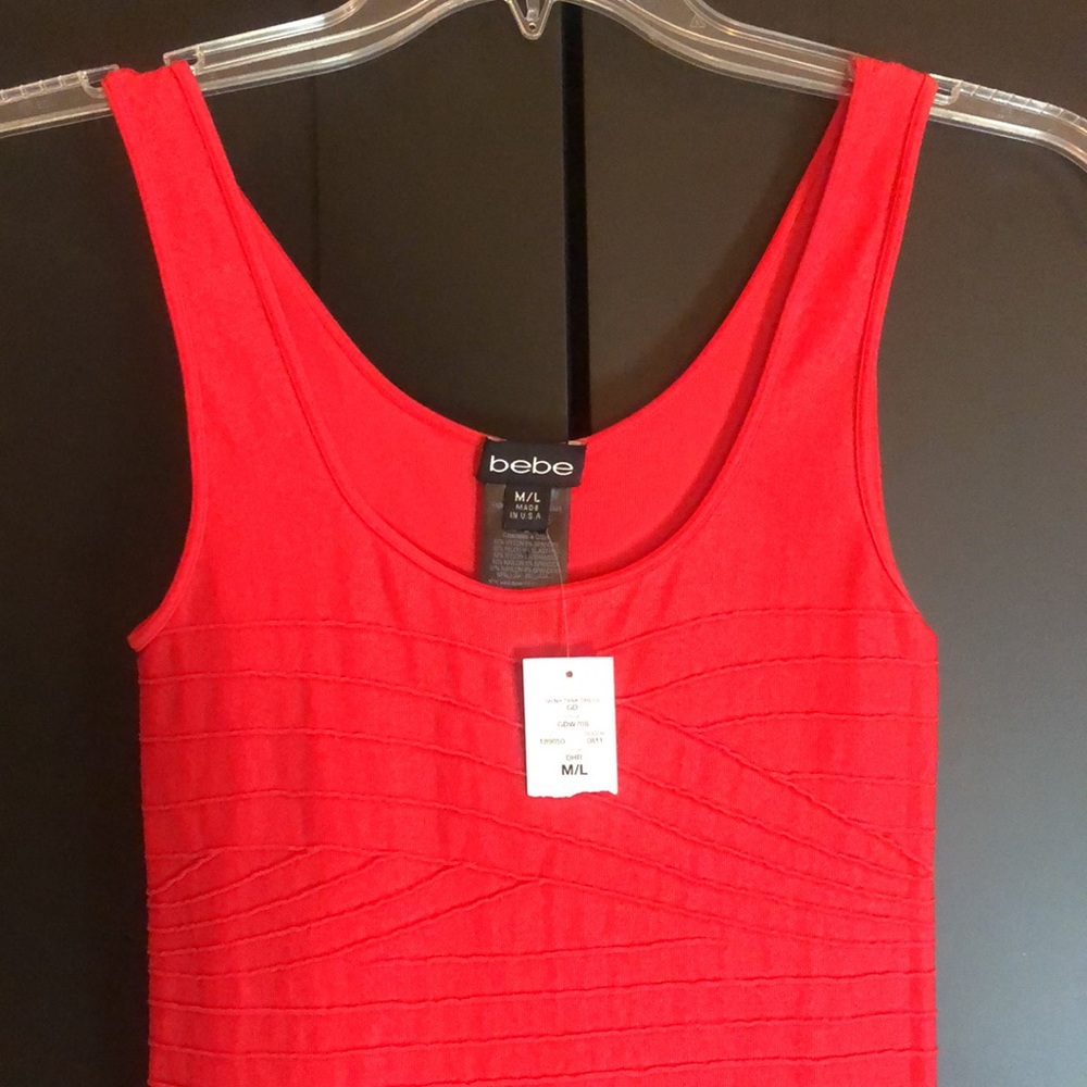♥️💋 NWT! Red Hot Bodycon Bebe Dress. Sizzle in this stunner! Size M/L - Picture 2 of 12